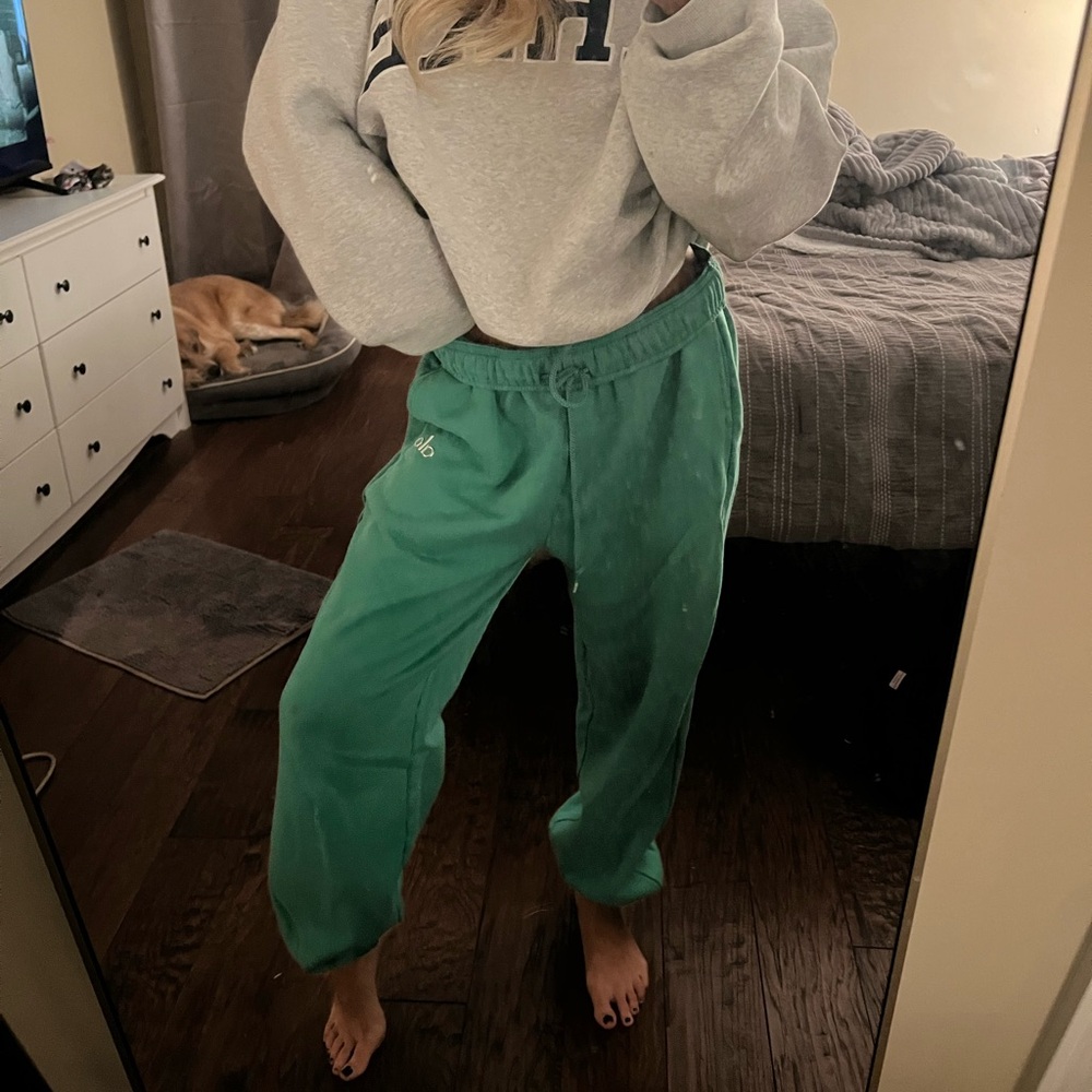 Alo Green Sweatpants